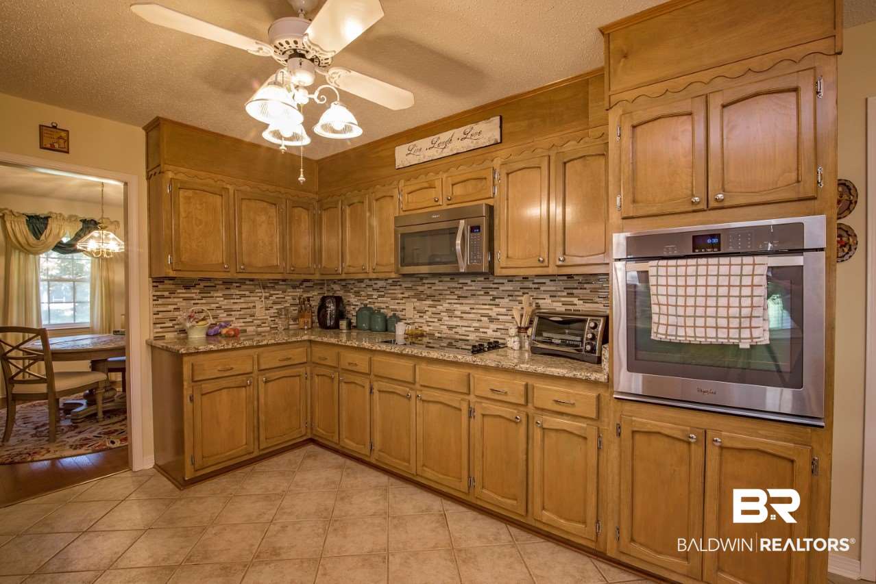 140 Ridgewood Drive Daphne, AL 36526 - Photo 10 of 34