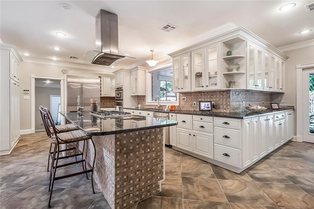 5005 Sharp Road Mandeville, LA 70471 - Photo 3 of 20
