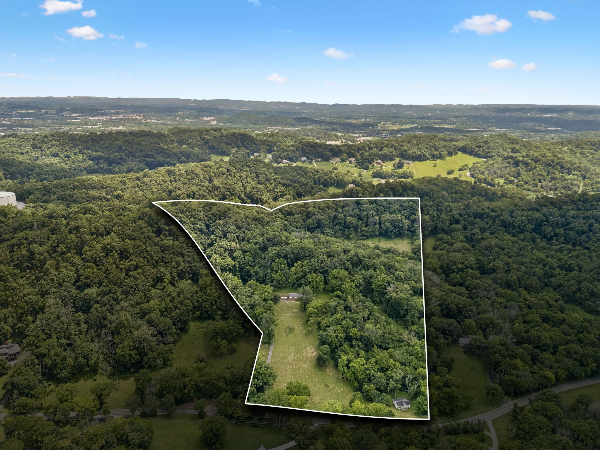 2268 North Berrys Chapel Road Franklin, TN 37069 - Photo 2 of 16
