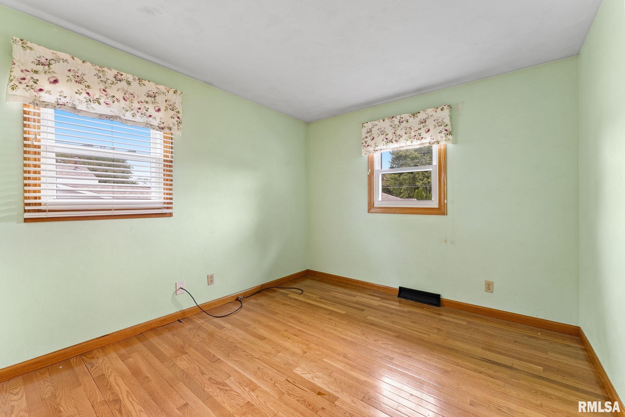 917 5th Street A Hampton, IL 61256 - Photo 15 of 24