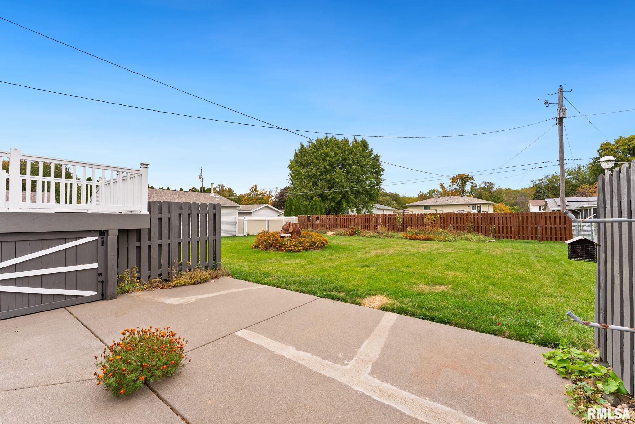 917 5th Street A Hampton, IL 61256 - Photo 4 of 24