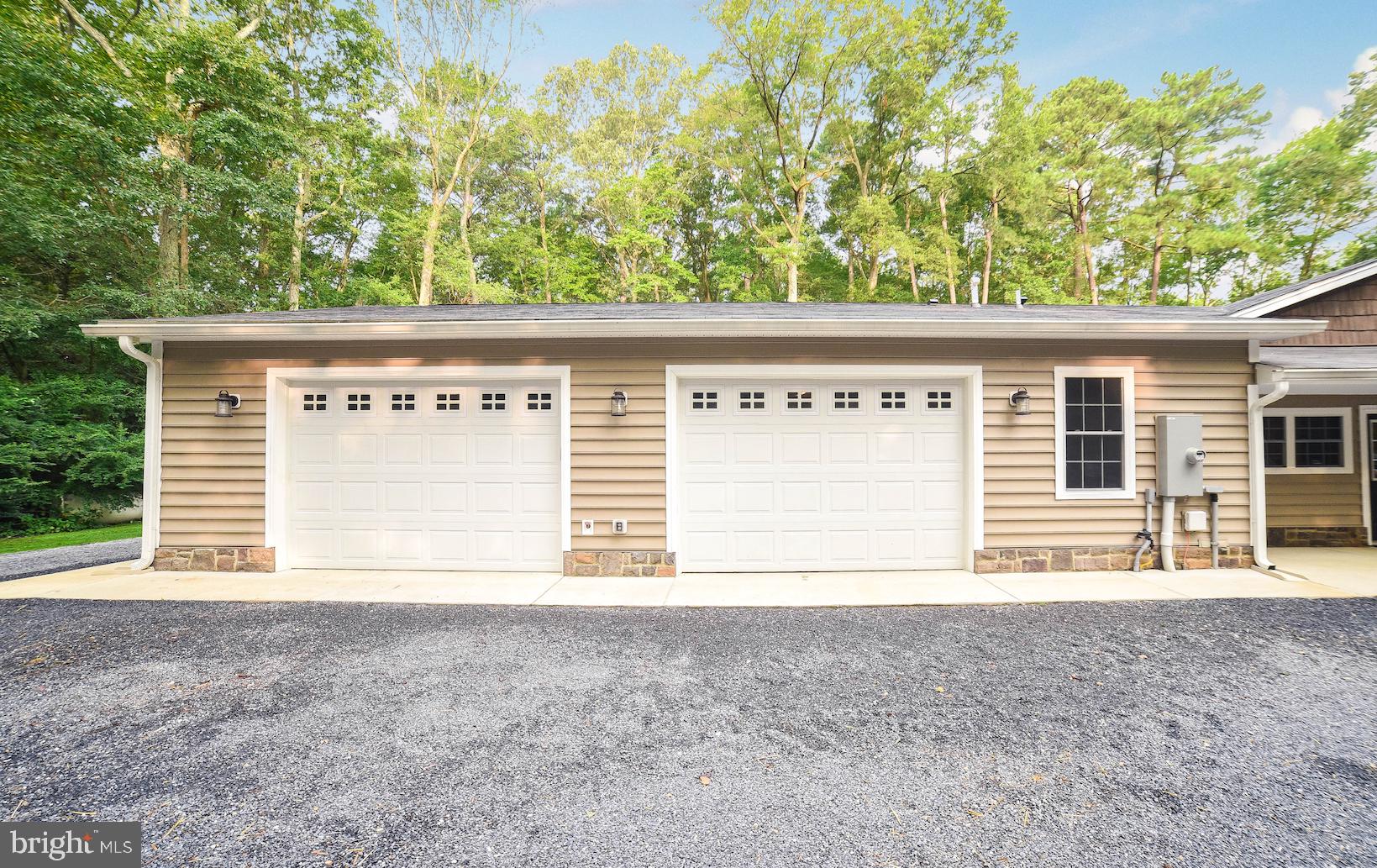 44415 Tall Timbers Road Tall Timbers, MD 20690 - Photo 13 of 74 Extra Large garage