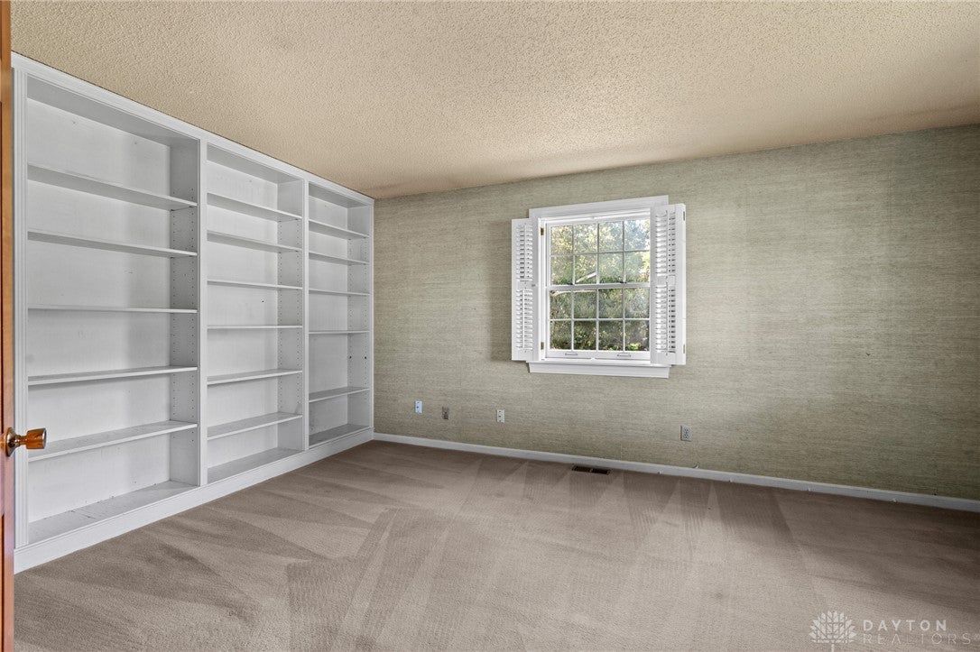 718 Banbury Road Dayton, OH 45459 - Photo 18 of 53 Gallery Image 18