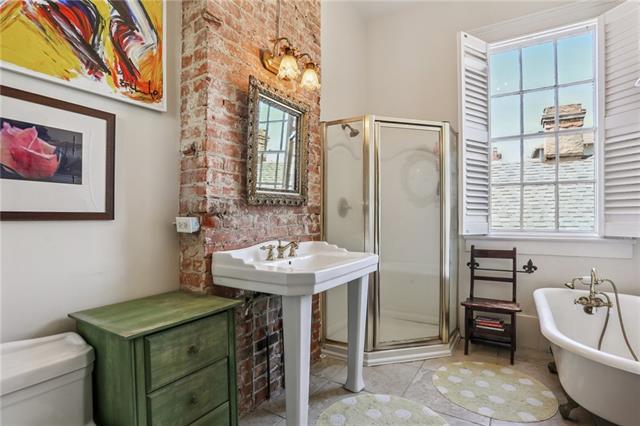 1014 First Street New Orleans, LA 70130 - Photo 17 of 24
