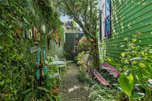 1014 First Street New Orleans, LA 70130 - Photo 3 of 24