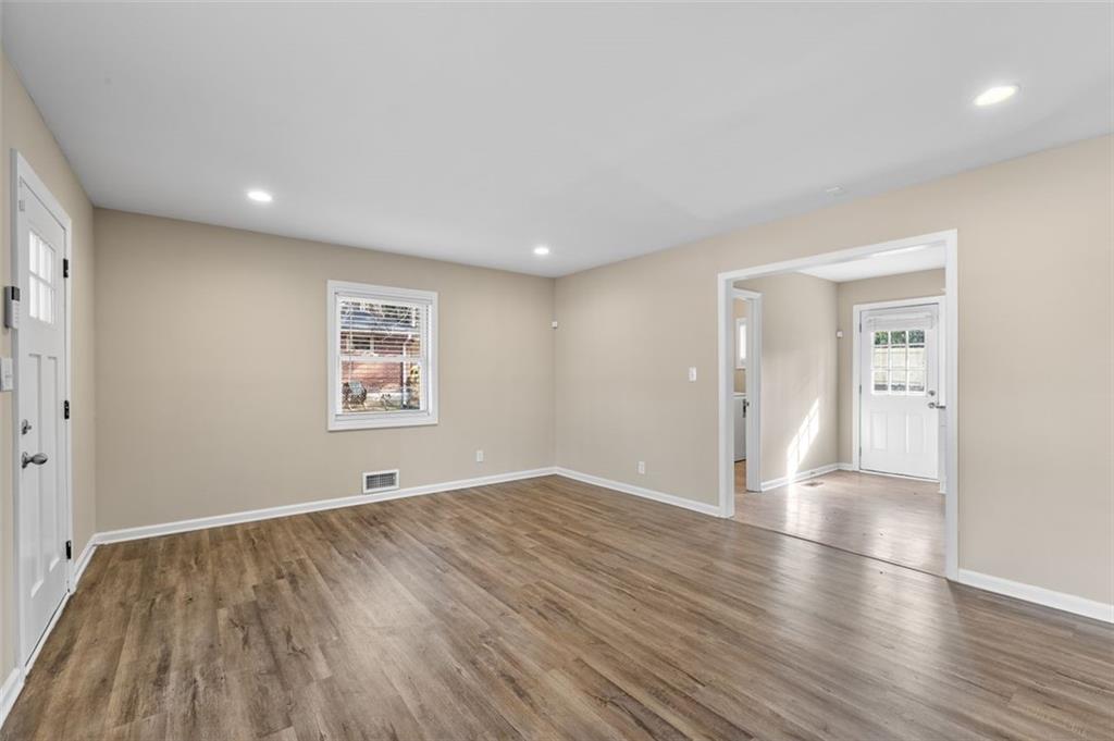 3645 Larkspur Terrace Decatur, GA 30032 - Photo 8 of 27