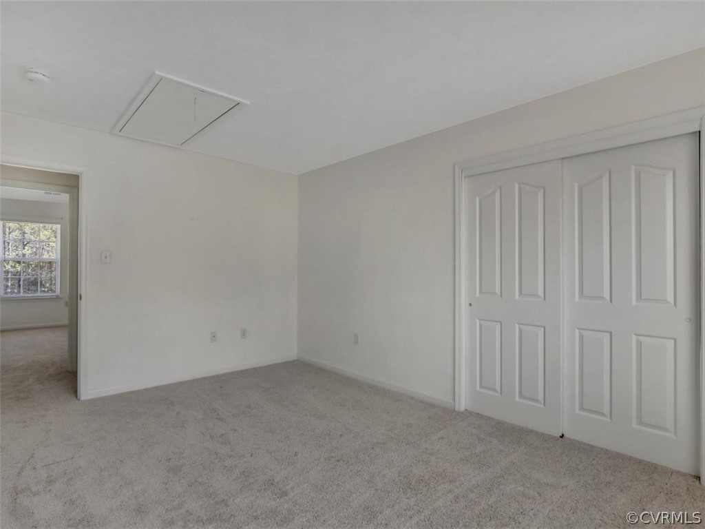 19907 Ivan Road Petersburg, VA 23803 - Photo 19 of 26 an empty room with windows