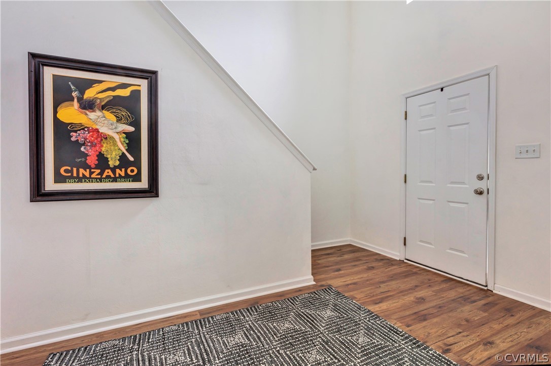 19907 Ivan Road Petersburg, VA 23803 - Photo 2 of 26 a view of an entryway