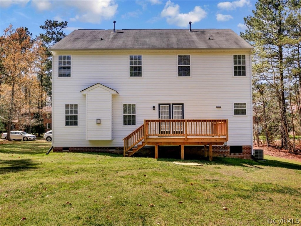 19907 Ivan Road Petersburg, VA 23803 - Photo 24 of 26 a front view of a house with a yard