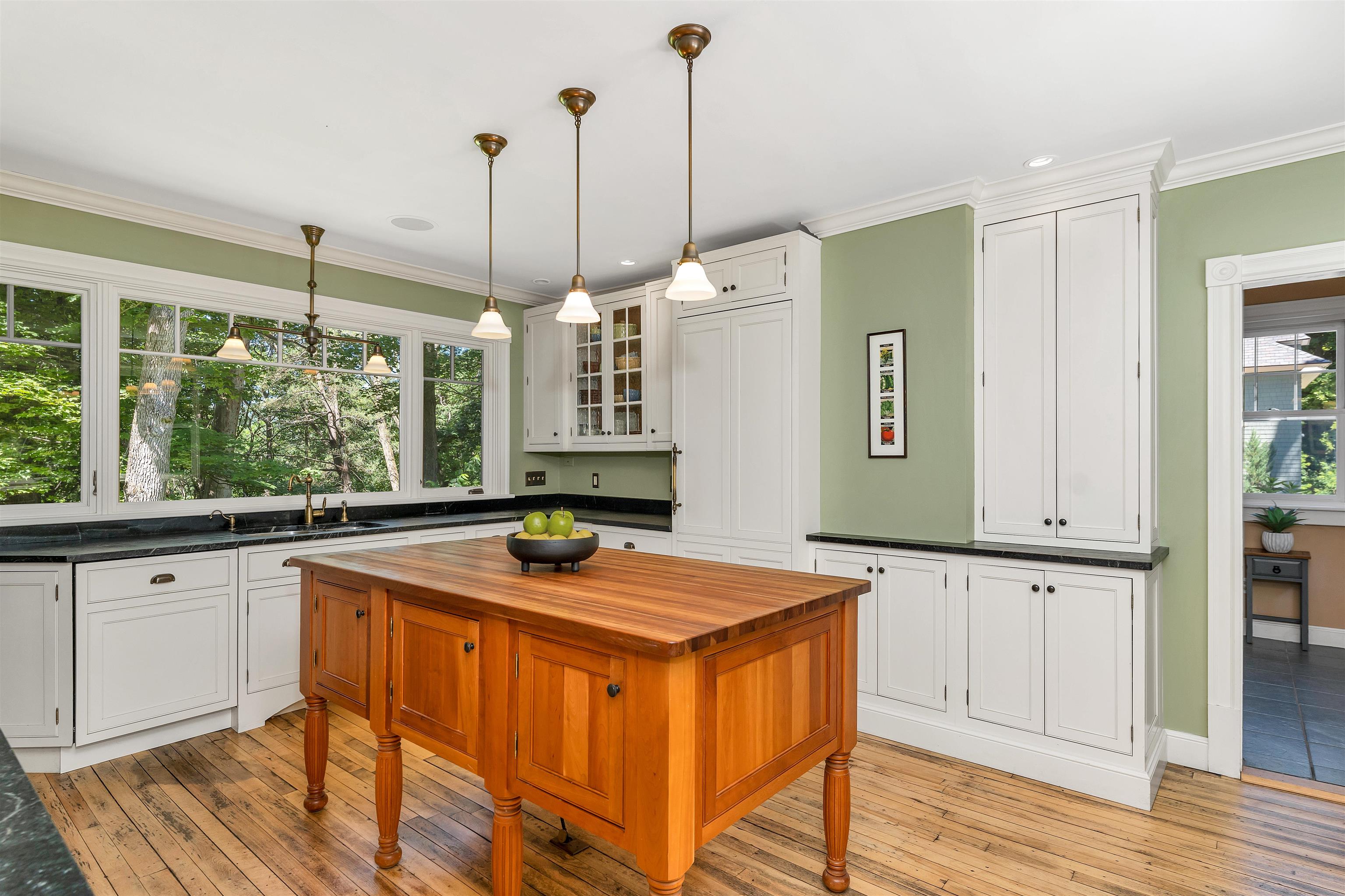 36 East Wilder Road Lebanon, NH 03784 - Photo 9 of 40 Gallery Image 9
