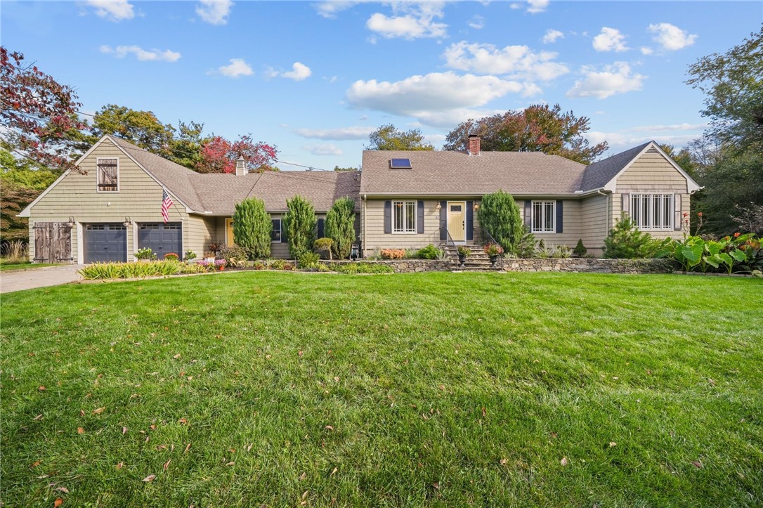 22 Fireside Drive Barrington, RI 02806 - Photo 1 of 40