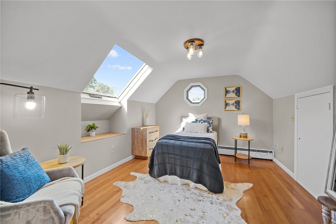 22 Fireside Drive Barrington, RI 02806 - Photo 28 of 40 Bedroom 3 floor 2