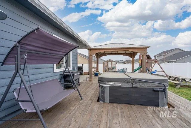 $499,975 | 6697 West Irish Circle, Rathdrum, ID 83858