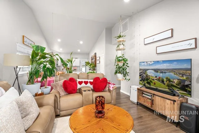 $499,975 | 6697 West Irish Circle, Rathdrum, ID 83858