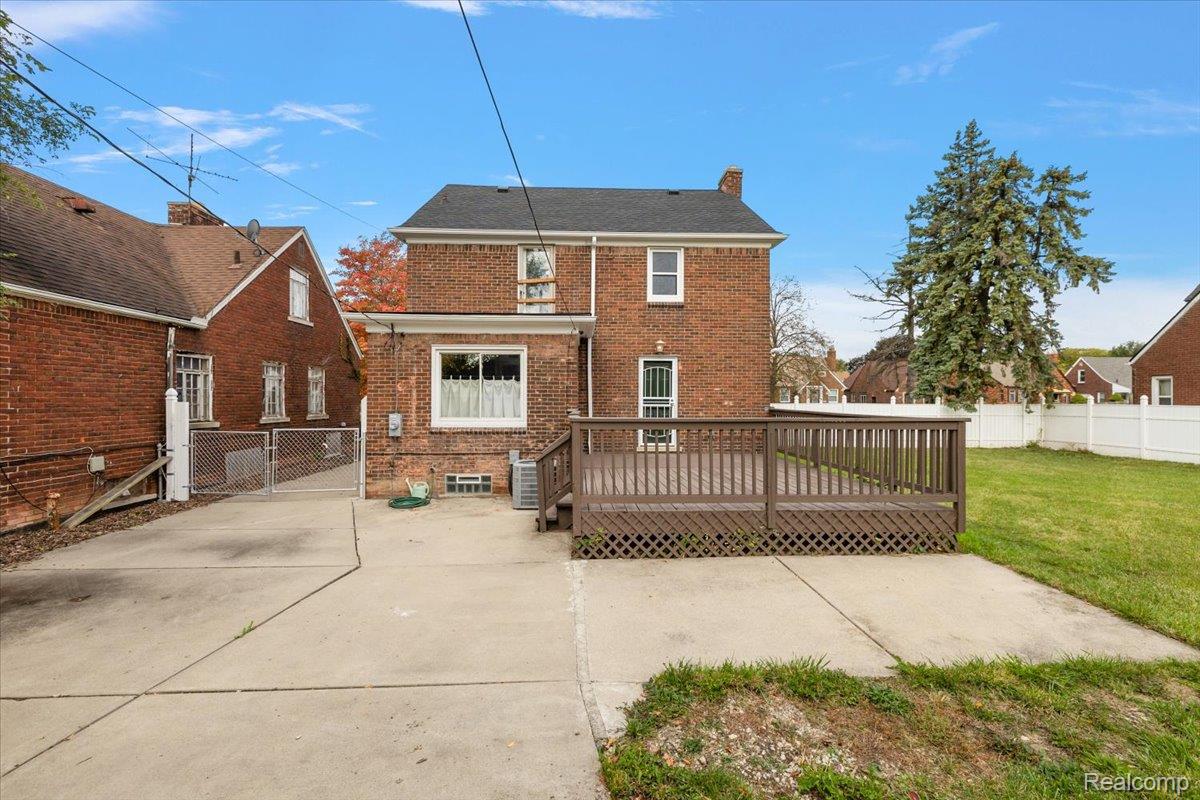 10612 Nottingham Road Detroit, MI 48224 - Photo 30 of 50 16-10612 Nottingham-16.jpg