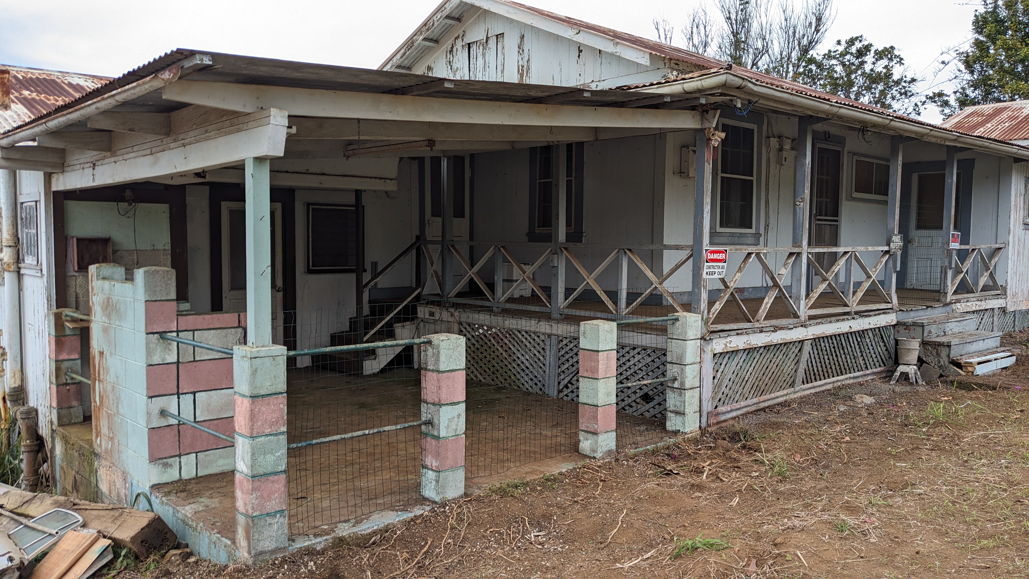 44-2906 Kalopa Road Honokaa, HI 96727 - Photo 12 of 29 a view of house with chairs in front of it