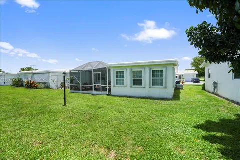 $250,000 | 142 Northwest 10th Court, Boynton Beach, FL 33426