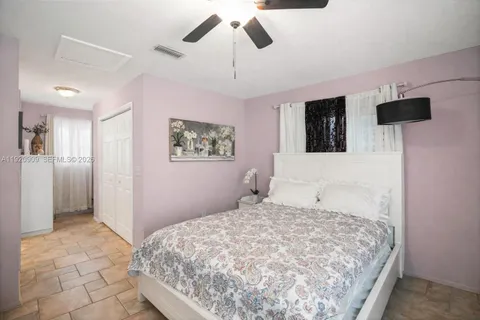 $250,000 | 142 Northwest 10th Court, Boynton Beach, FL 33426