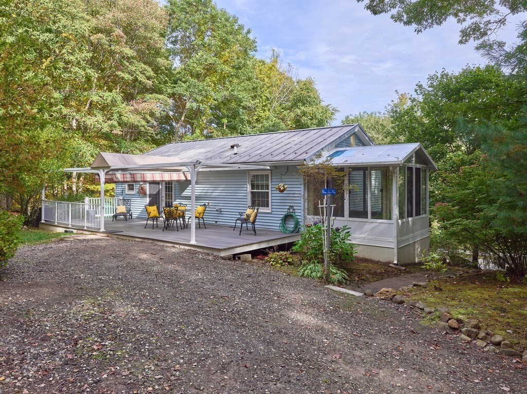 154 Stafford Road Wales, MA 01081 - Photo 33 of 42 Gallery Image 33