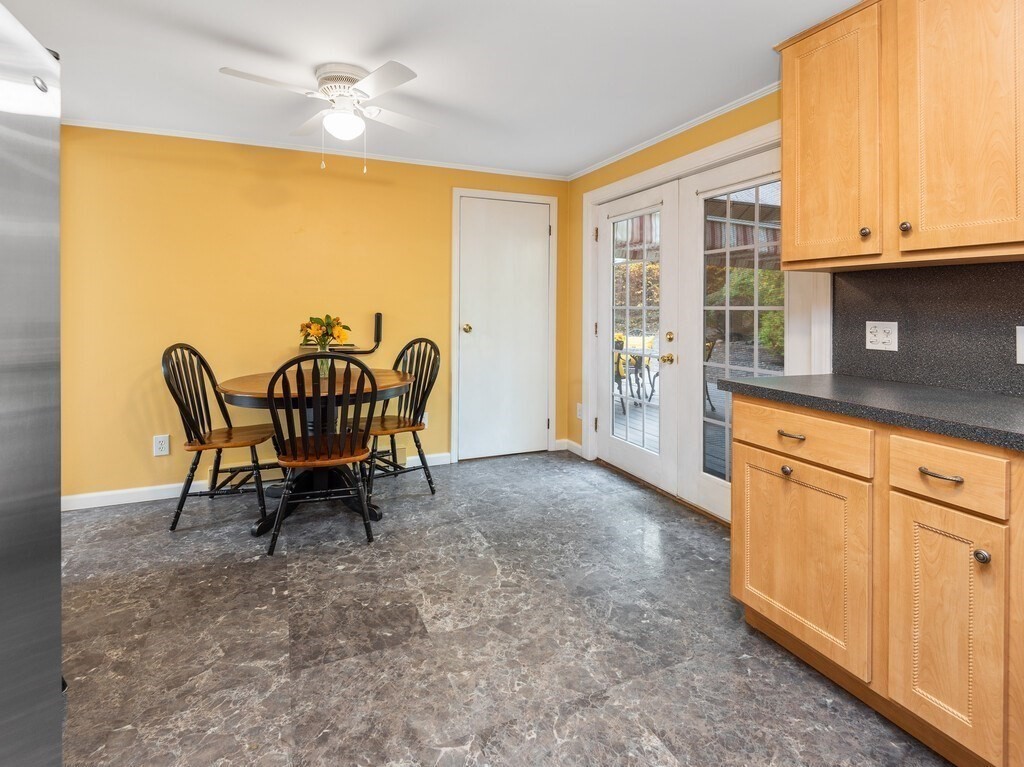154 Stafford Road Wales, MA 01081 - Photo 9 of 42 Gallery Image 9