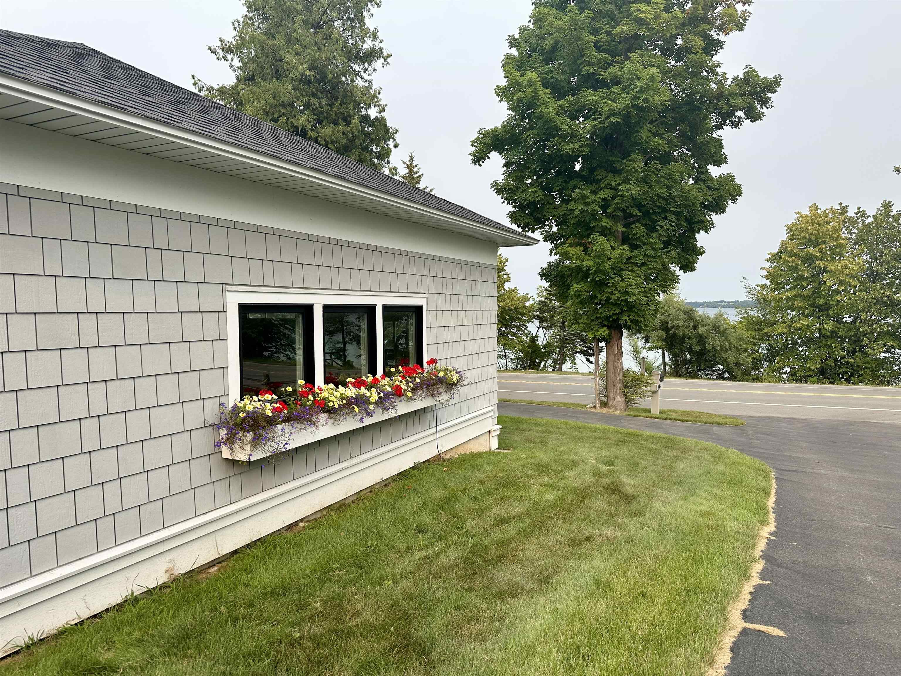 8765 Center Road Traverse City, MI 49686 - Photo 48 of 58