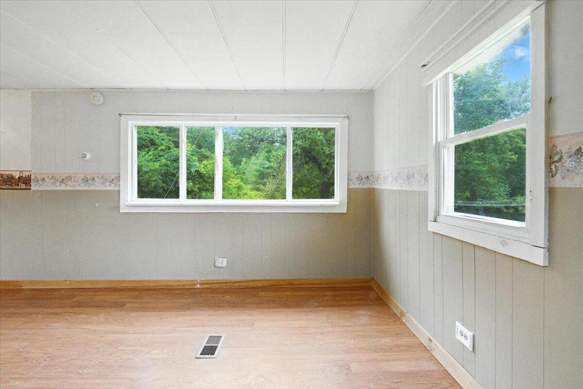 1922 Federal Road Livermore, ME 04253 - Photo 9 of 37 19-1922 Federal Rd_Livermore_ME-22