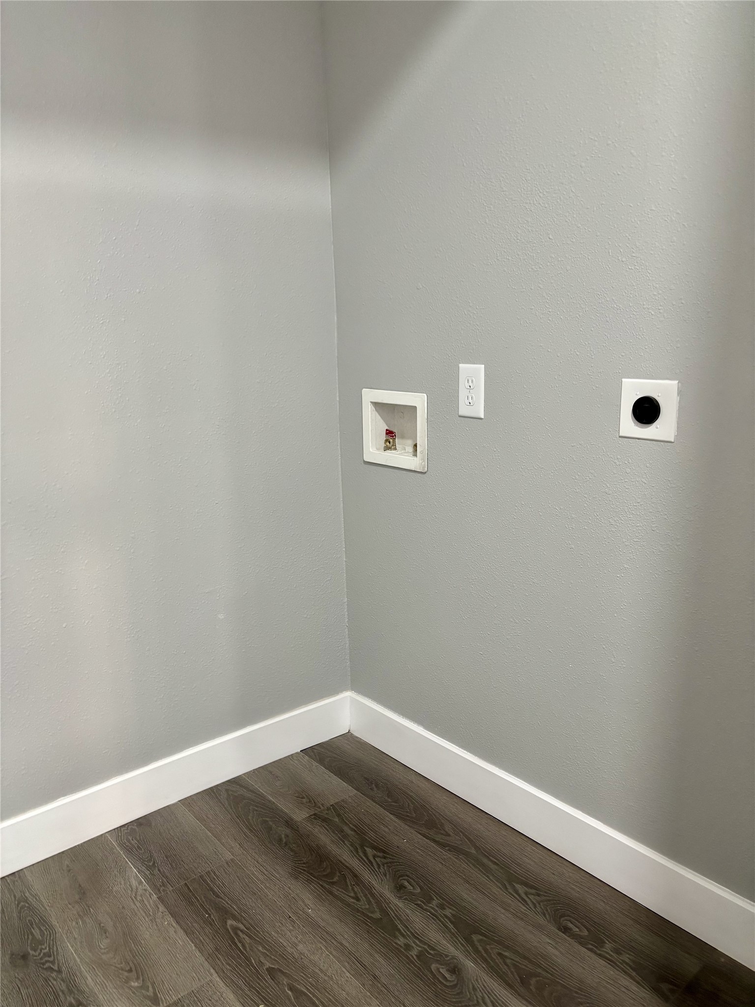 2007 Spring Street Houston, TX 77007 - Photo 16 of 18 a view of an empty room