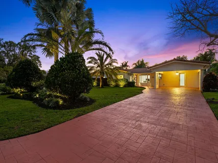 $829,000 | 3431 Northeast 18th Avenue, Oakland Park, FL 33306