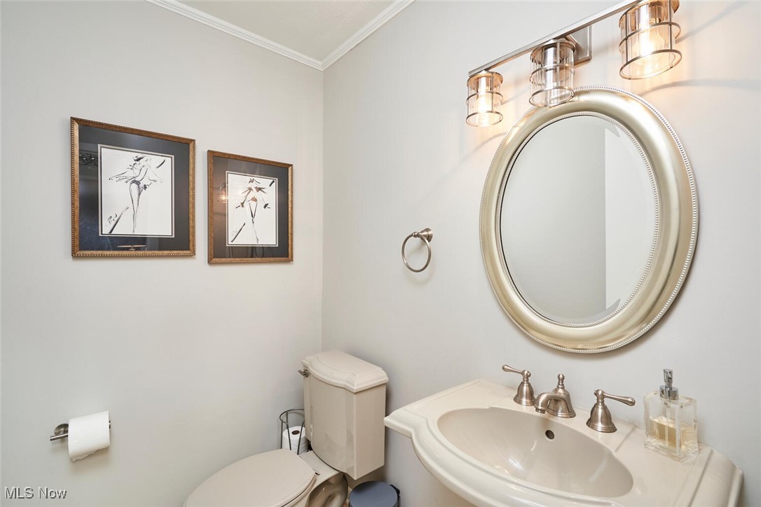 884 Merridge Road Akron, OH 44313 - Photo 13 of 25 Gallery Image 13