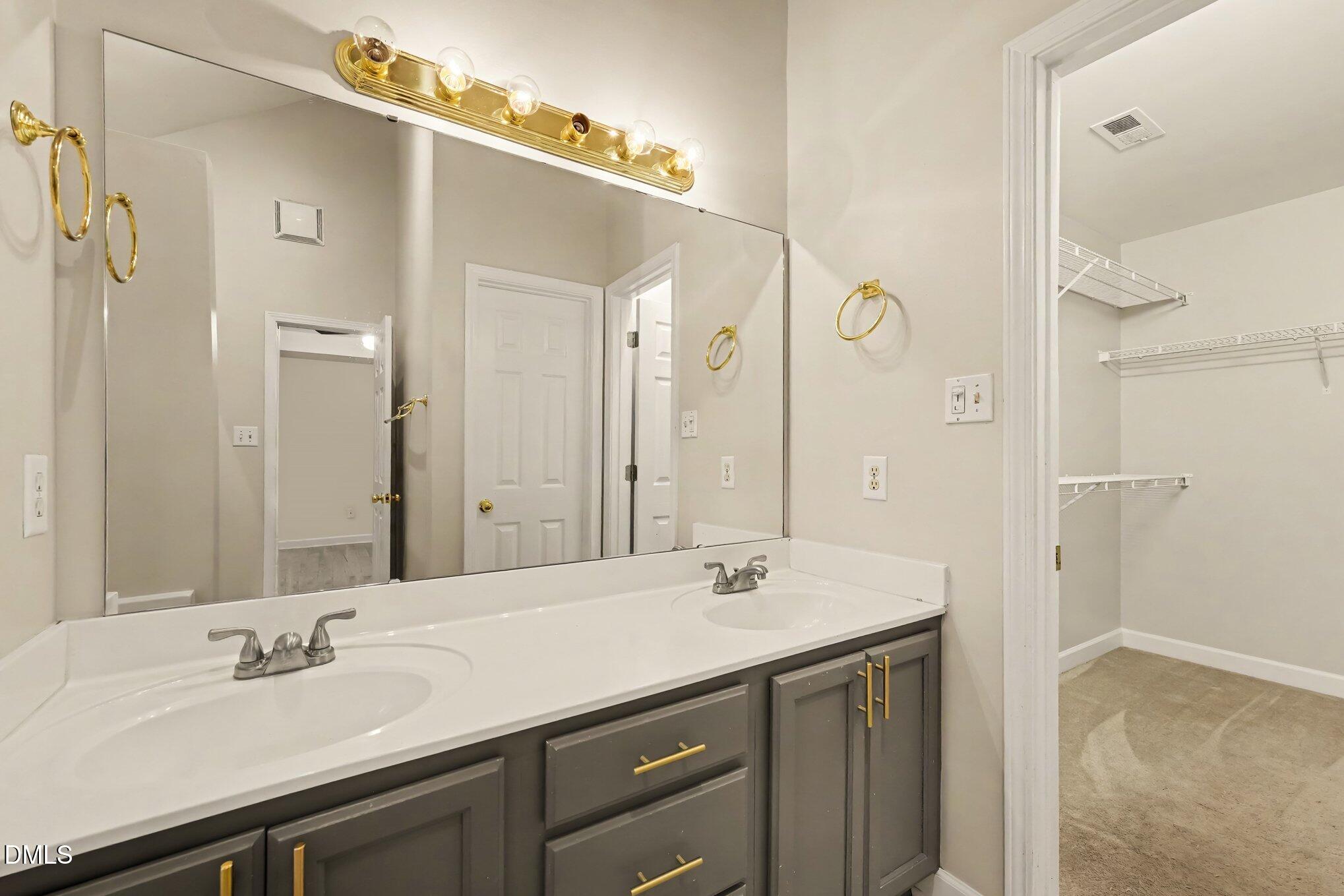 3020 Englefield Drive Raleigh, NC 27615 - Photo 30 of 38 025_file_8219
