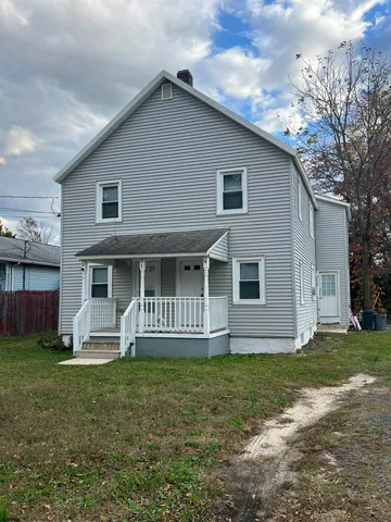 $1,695 | 209 West Pacific Avenue, Unit B, Minotola, NJ 08341