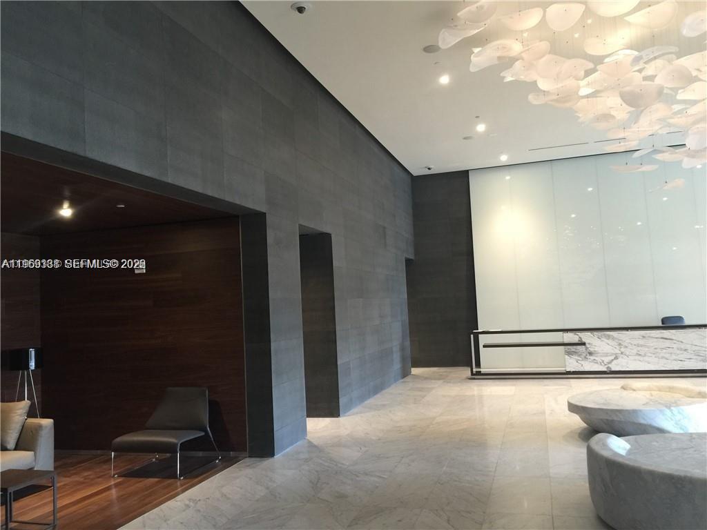 68 Southeast 6th Street, Unit 2807 Miami, FL 33131 - Photo 14 of 30