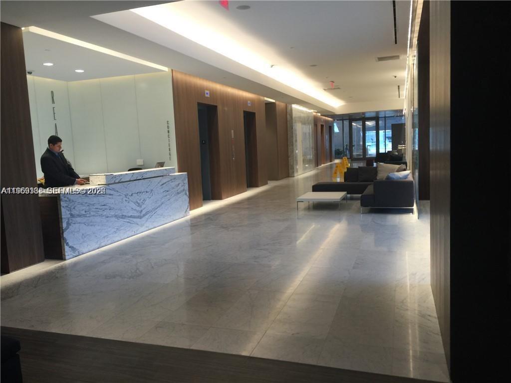 68 Southeast 6th Street, Unit 2807 Miami, FL 33131 - Photo 17 of 30