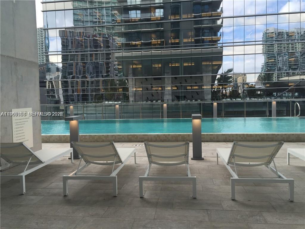 68 Southeast 6th Street, Unit 2807 Miami, FL 33131 - Photo 21 of 30