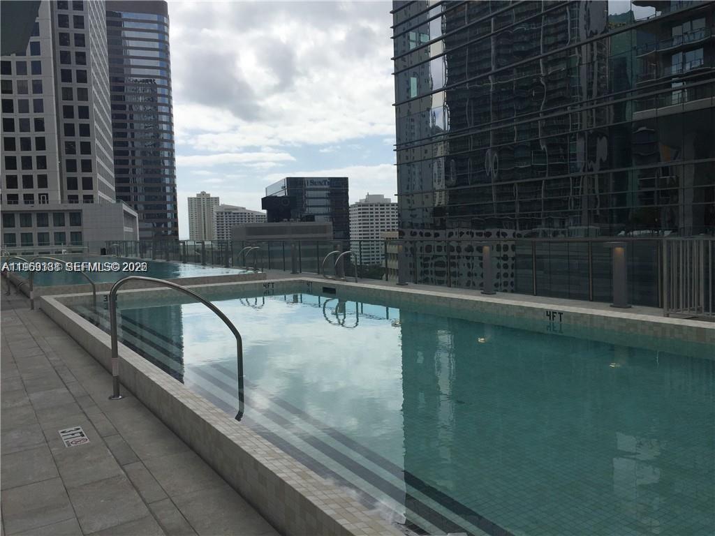 68 Southeast 6th Street, Unit 2807 Miami, FL 33131 - Photo 23 of 30