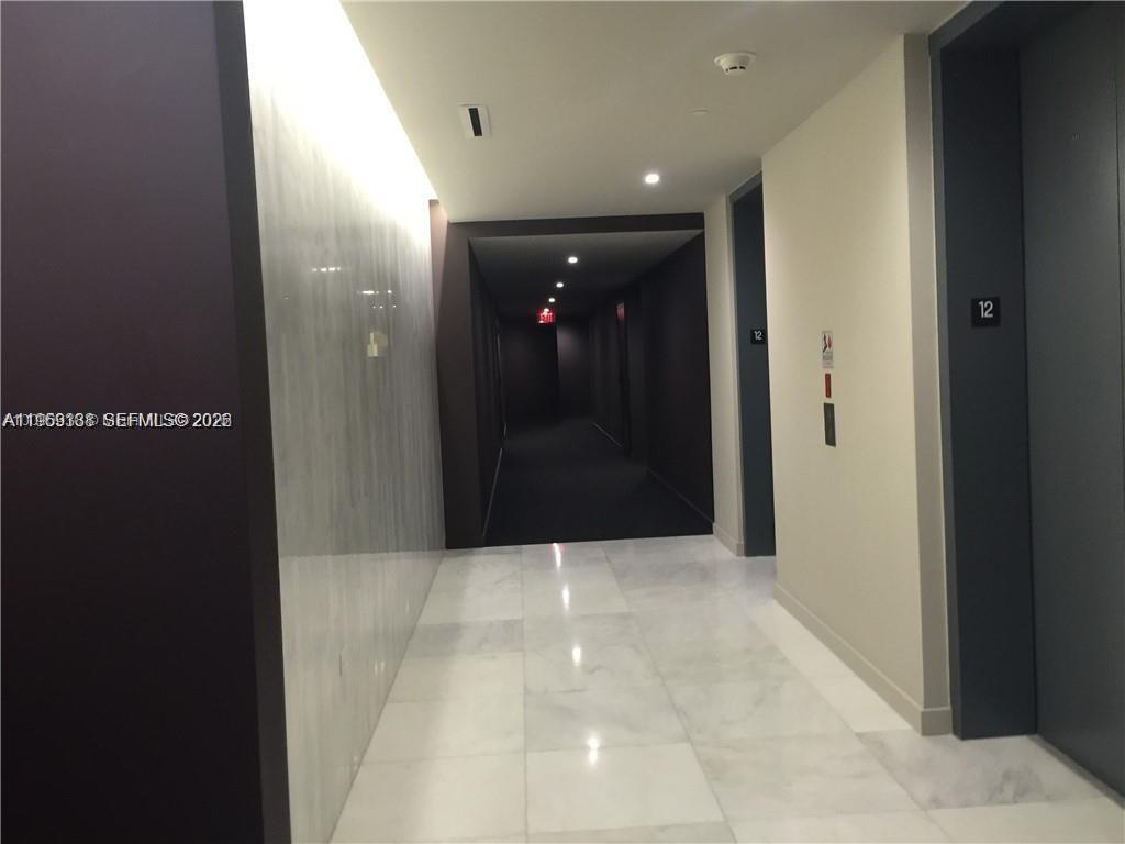 68 Southeast 6th Street, Unit 2807 Miami, FL 33131 - Photo 30 of 30