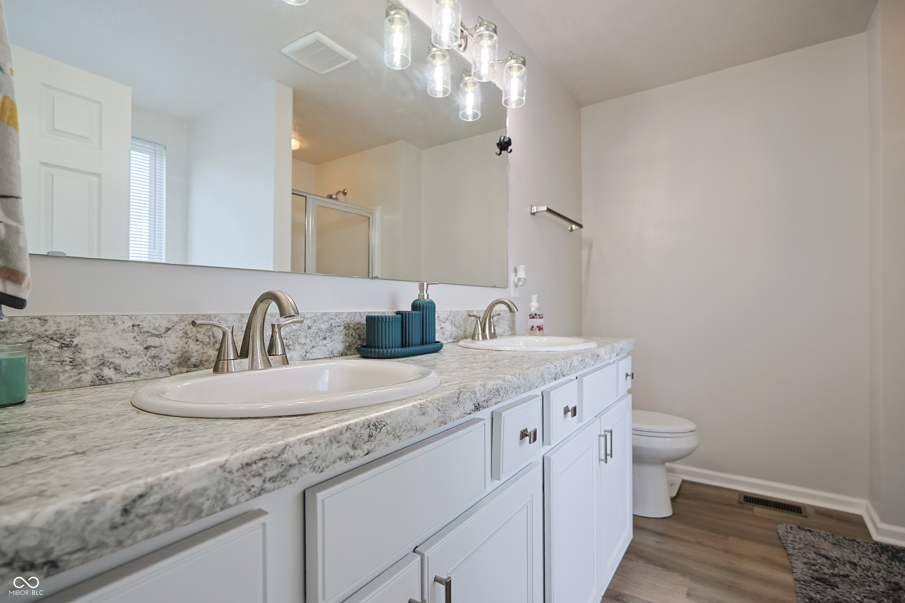 2101 Shadow Fox Drive Columbus, IN 47201 - Photo 29 of 39