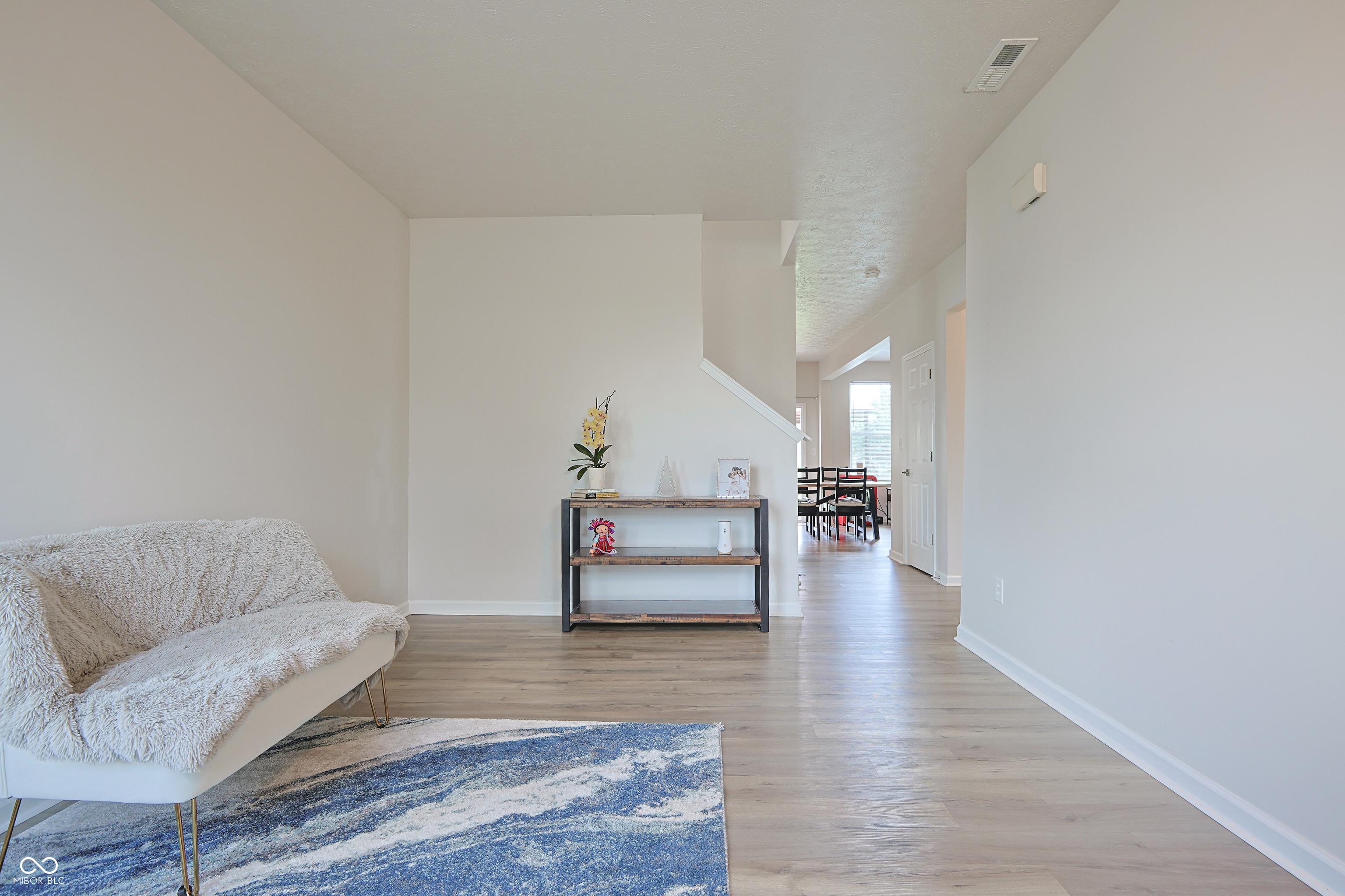 2101 Shadow Fox Drive Columbus, IN 47201 - Photo 8 of 39