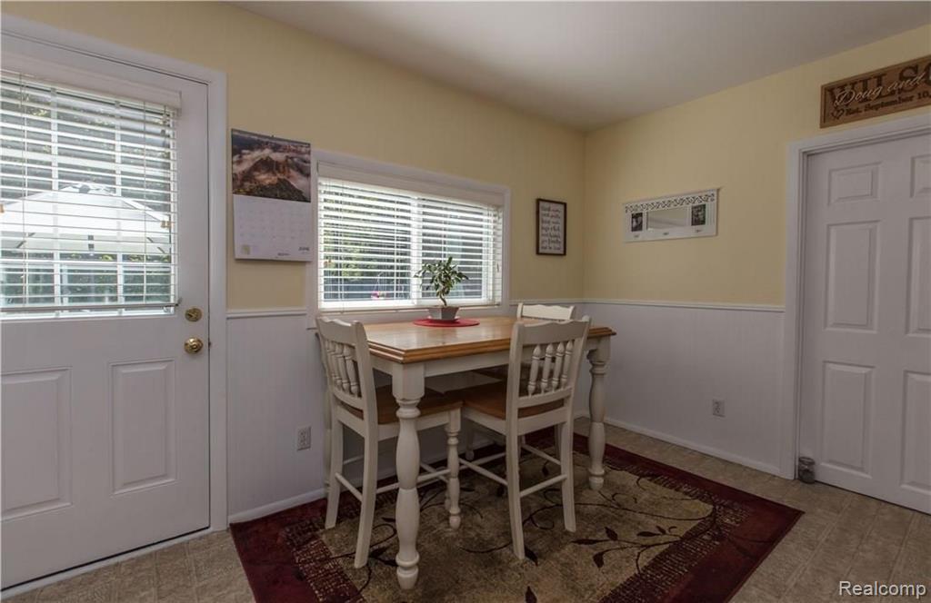 11397 Main Road Fenton, MI 48430 - Photo 18 of 45
