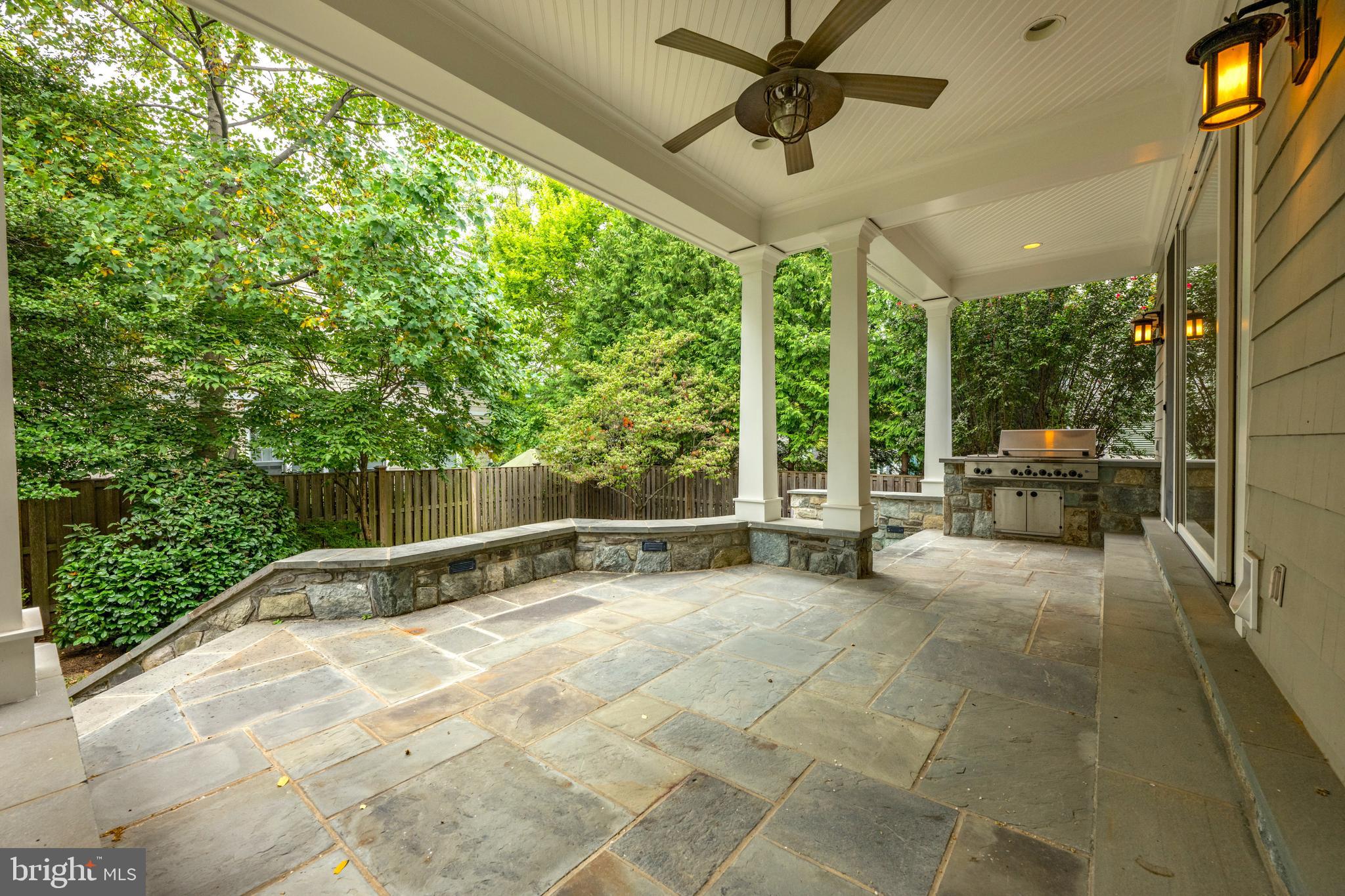 7102 Exeter Road Bethesda, MD 20814 - Photo 9 of 31