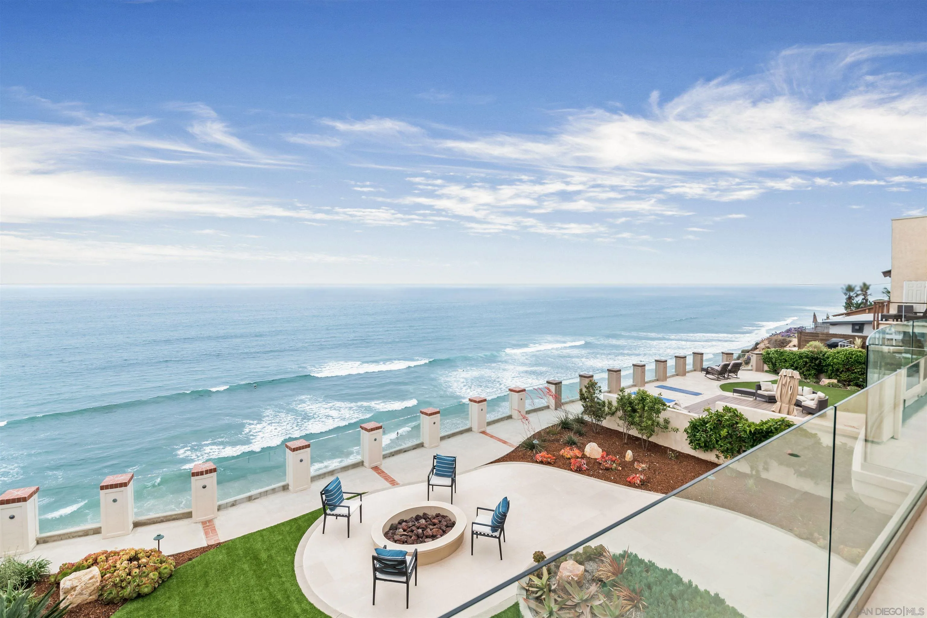 824 Neptune Avenue Encinitas, CA 92024 - Photo 15 of 33 a view of a terrace with wooden floor