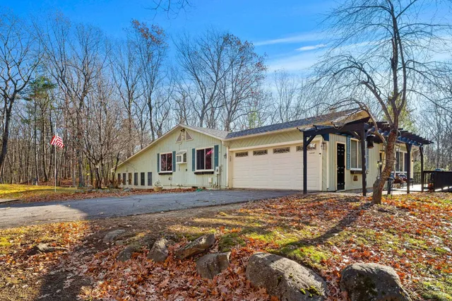 $789,000 | 314 Main Street, Plaistow, NH 03865