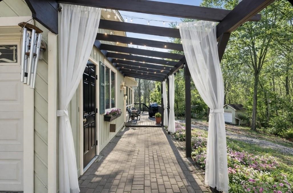 314 Main Street Plaistow, NH 03865 - Photo 5 of 60