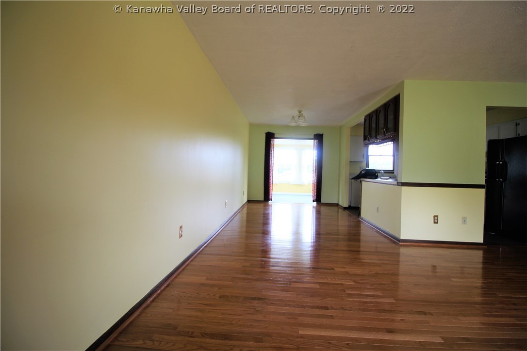 106 Laurel Ridge Road Scott Depot, WV 25560 - Photo 9 of 18 Gallery Image 9