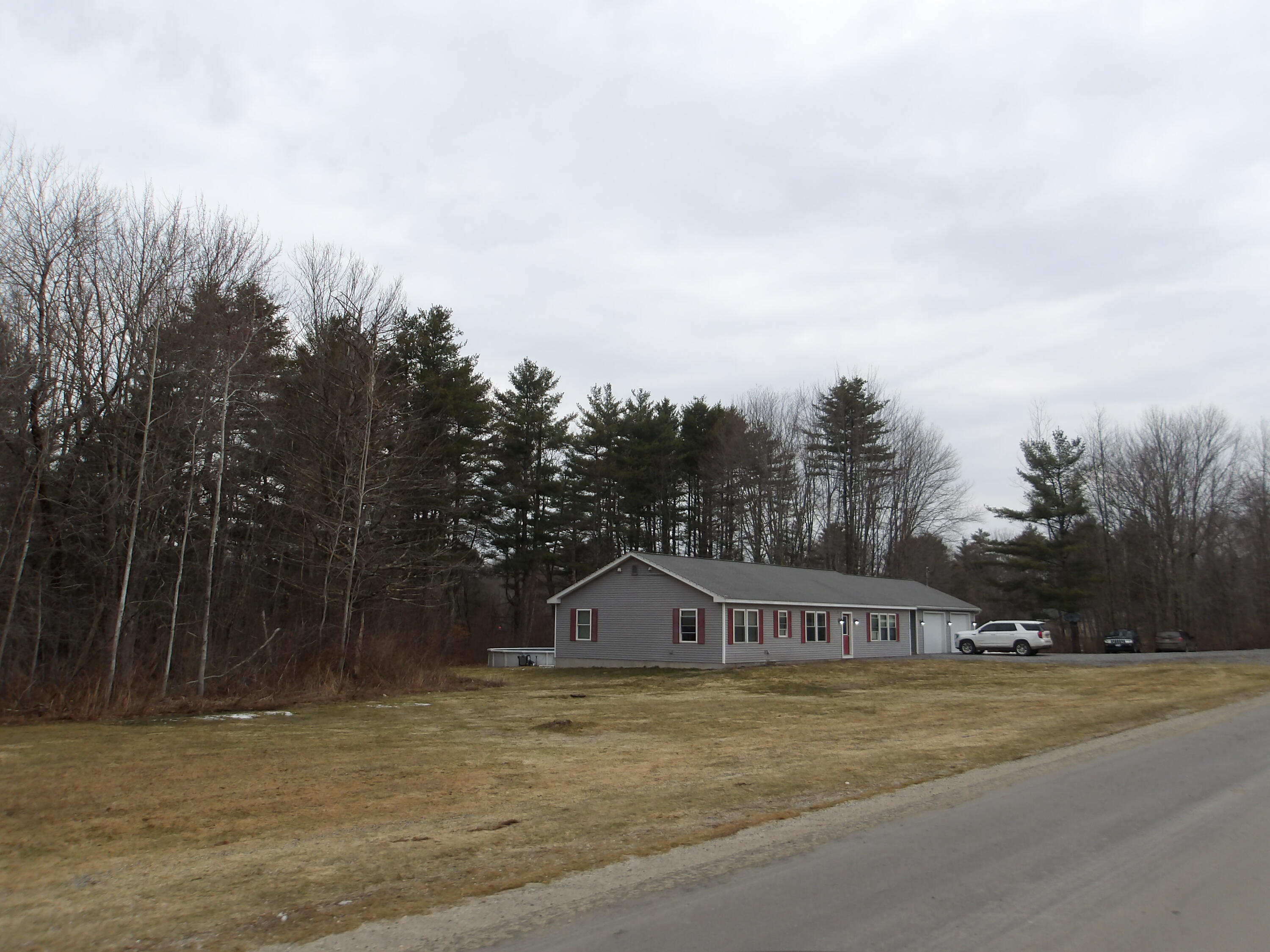 228 Carding Machine Road Bowdoinham, ME 04008 - Photo 2 of 3 100_3422