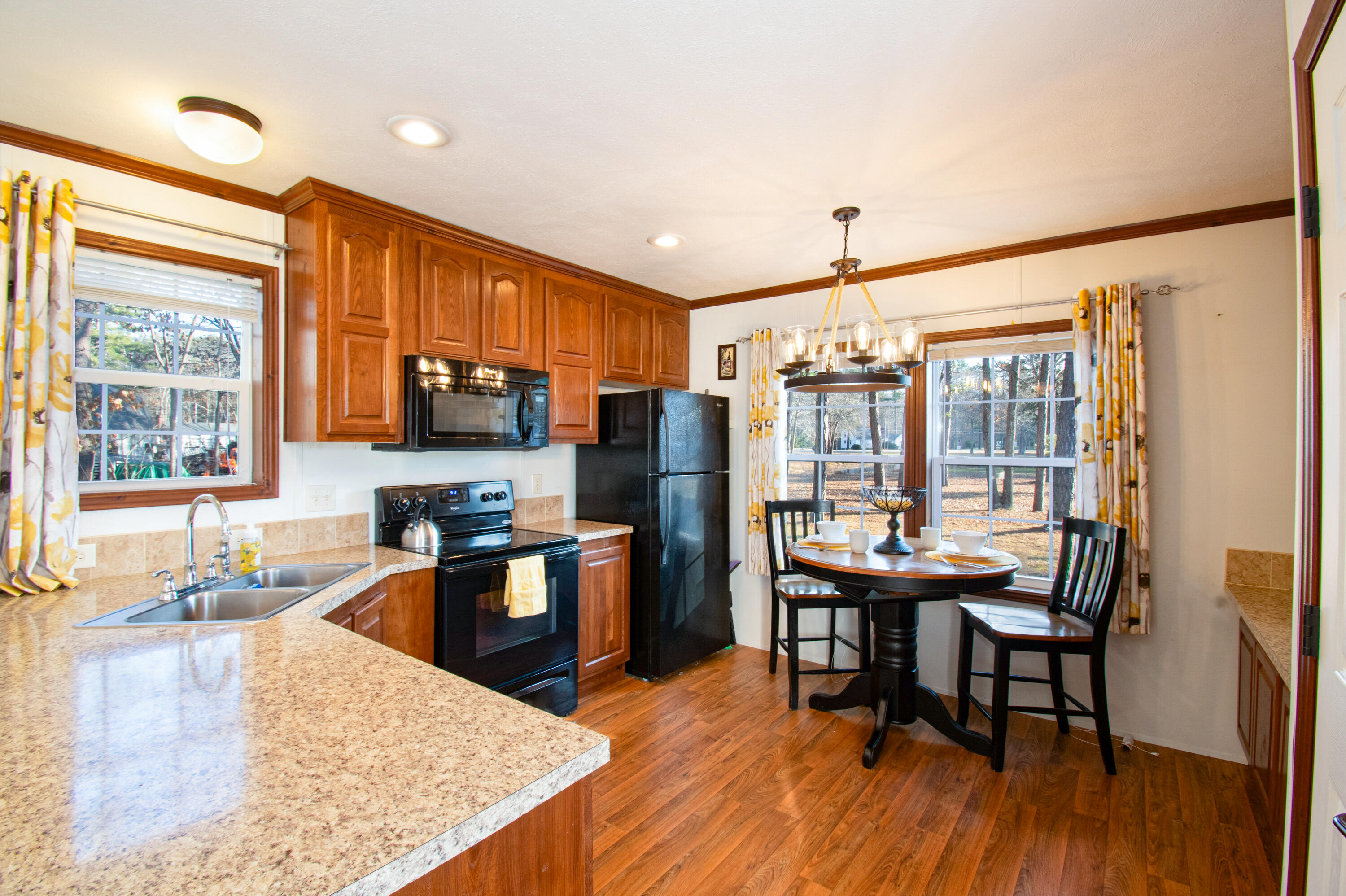 10 Amos Way Brunswick, ME 04011 - Photo 3 of 42 10AmosWayBrunswick-06