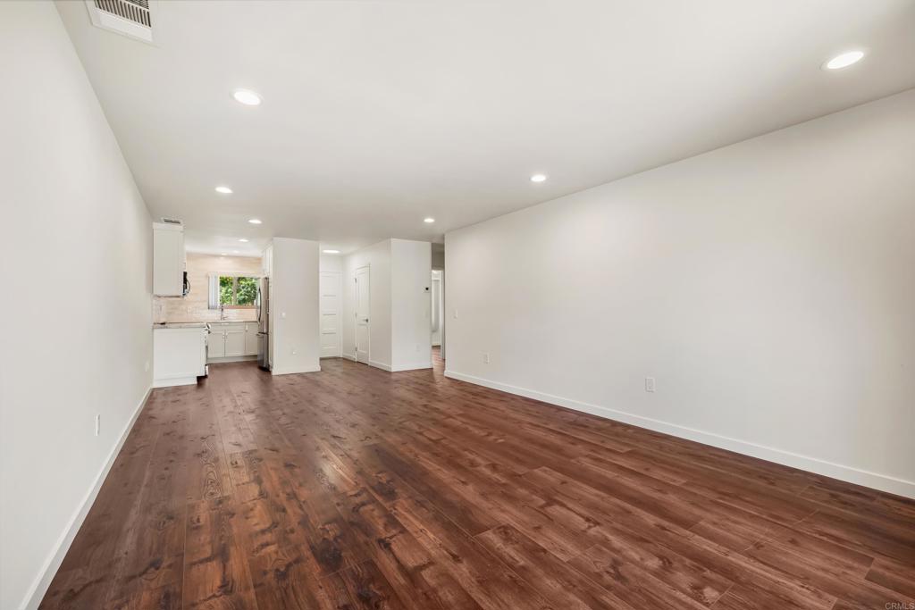 1723 Kellington Place Encinitas, CA 92024 - Photo 4 of 14