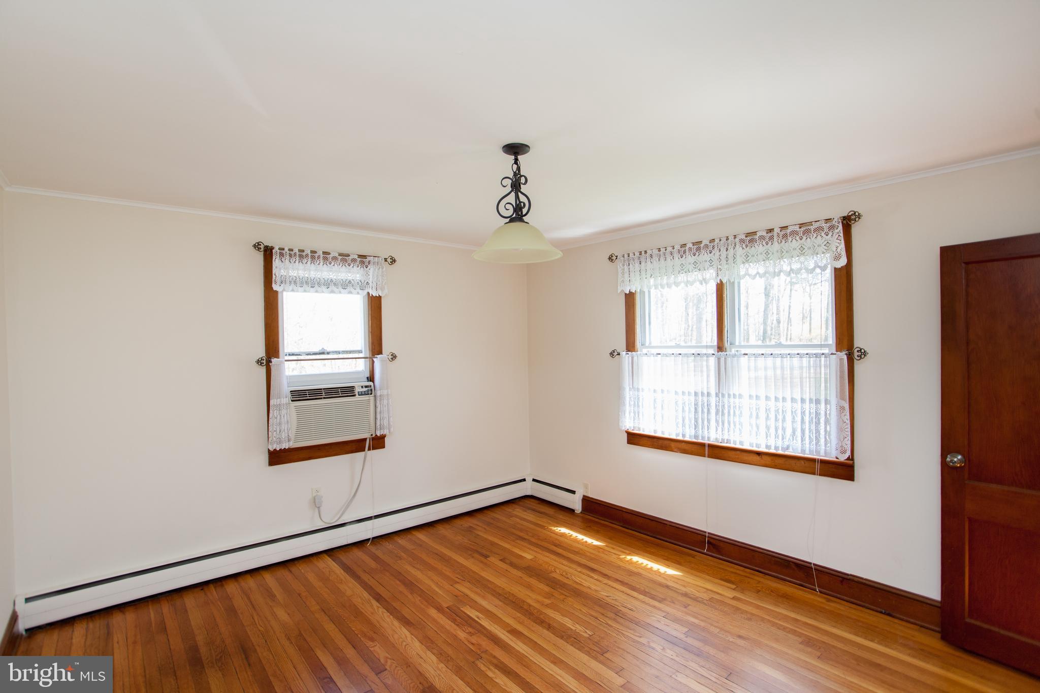 14 Tumble Falls Road Stockton, NJ 08559 - Photo 9 of 28 Gallery Image 9