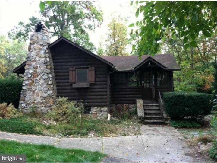 8471 Woodside Road Slatington, PA 18080 - Photo 1 of 7