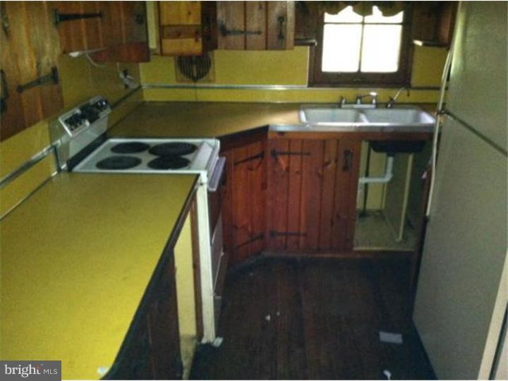 8471 Woodside Road Slatington, PA 18080 - Photo 5 of 7